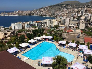 Oferta turistike për fundjavë dhe udhëtime!