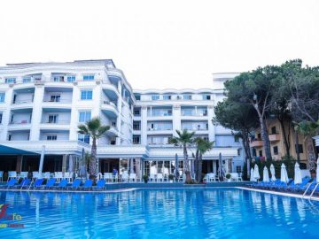 Oferta turistike për fundjavë dhe udhëtime!