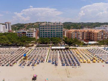Oferta turistike për fundjavë dhe udhëtime!