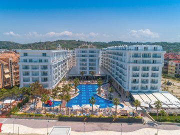 Oferta turistike për fundjavë dhe udhëtime!