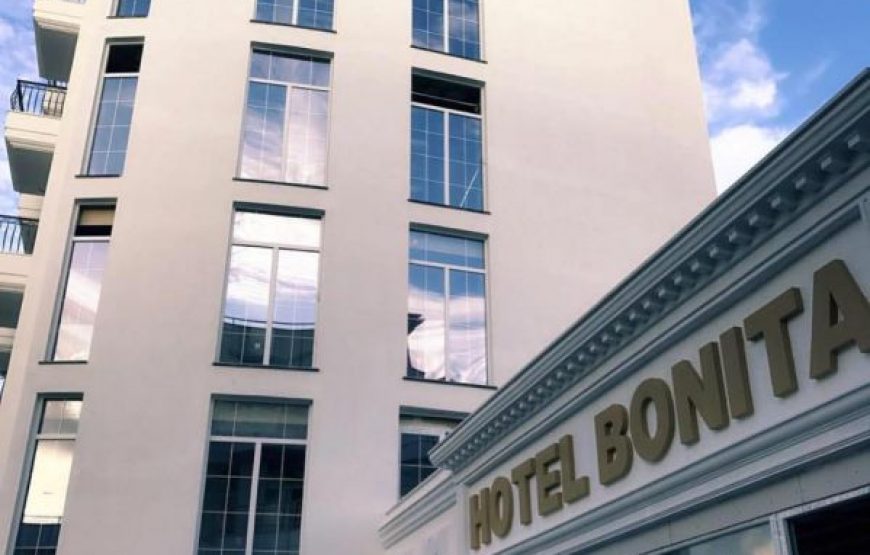 HOTEL BONITA