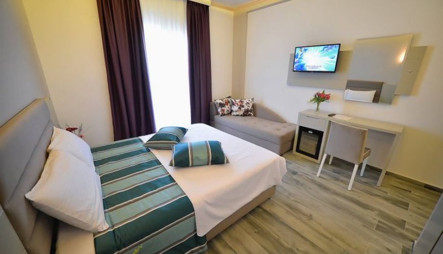 Twin room me pamje nga mali