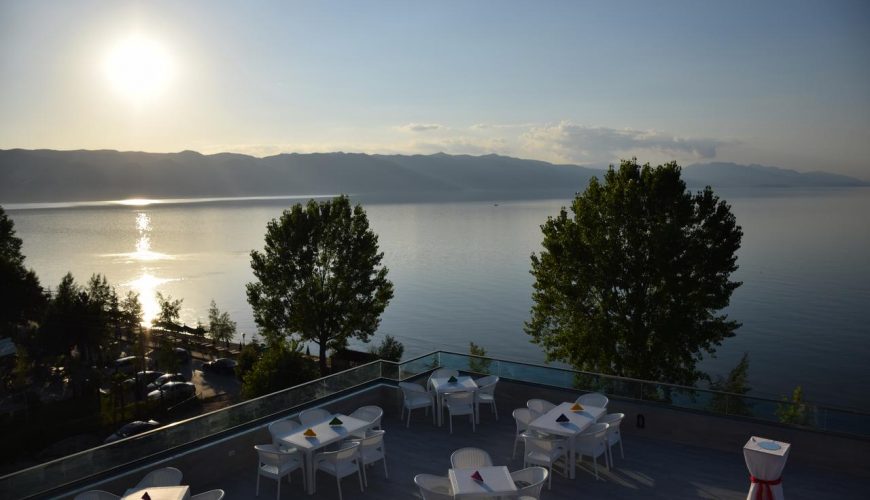 Oferta turistike për fundjavë dhe udhëtime!