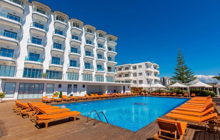 HOTEL SARANDA PALACE