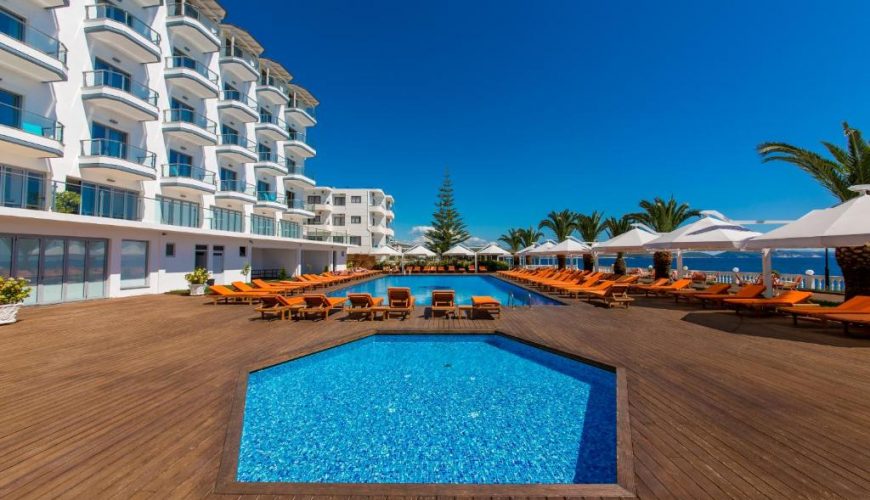 Oferta turistike për fundjavë dhe udhëtime!