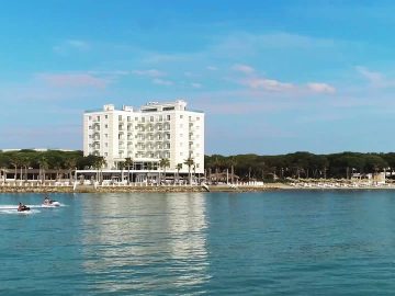 PRESTIGE RESORT