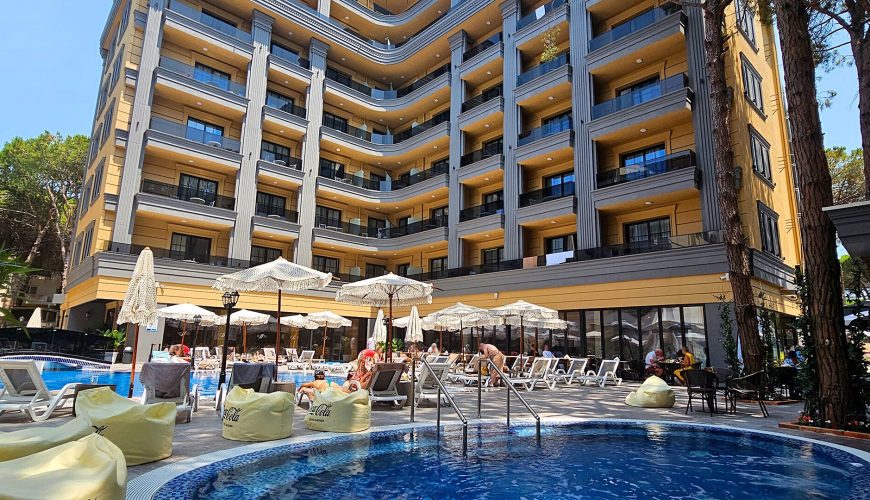 Oferta turistike për fundjavë dhe udhëtime!