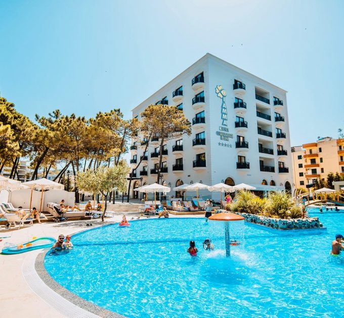DIAMMA RESORT GOLEM