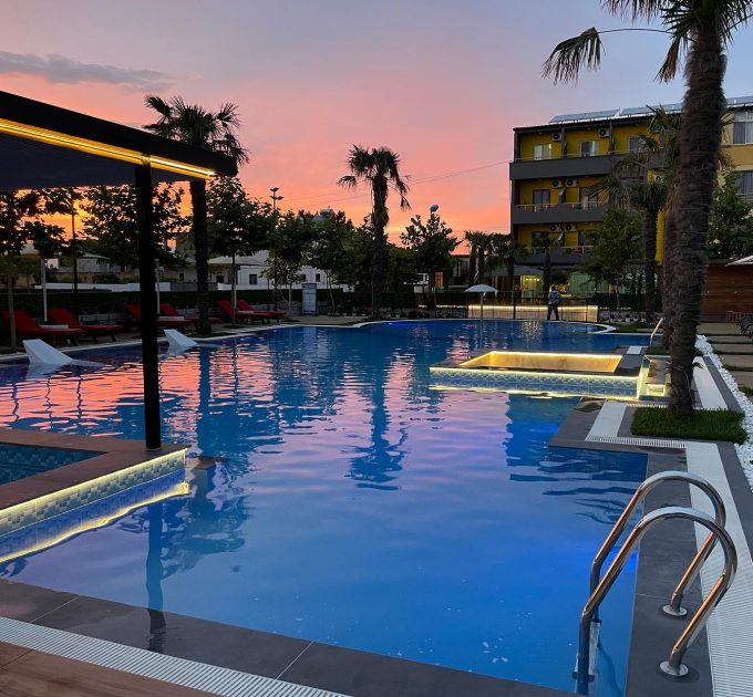 HOTEL QETESIA VELIPOJE