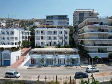 ERDANO HOTEL SARANDE