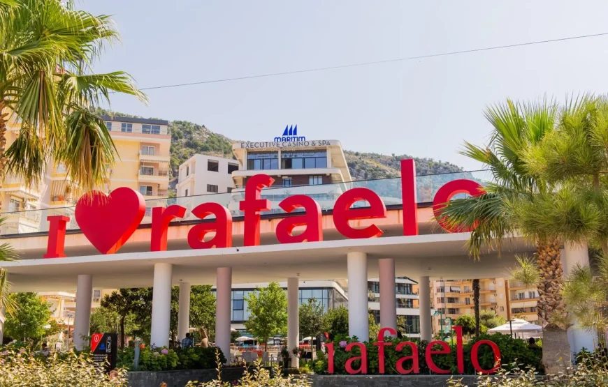 RAFAELO FAMILY HOTEL