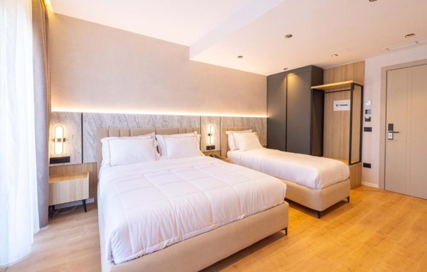 TRIS3 HOTEL – RADHIME