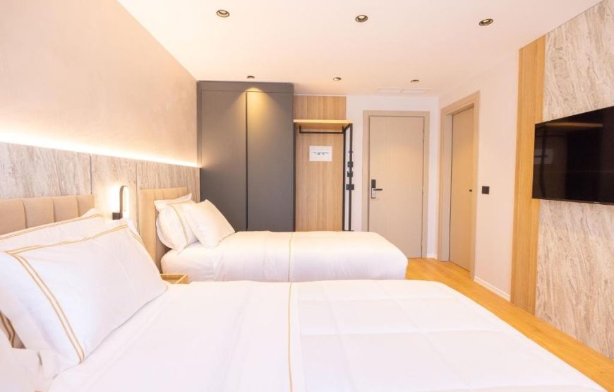 TRIS3 HOTEL – RADHIME