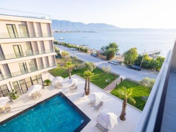 TRIS3 HOTEL – RADHIME