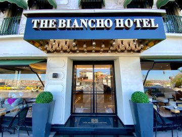 The Biancho Hotel – Pera