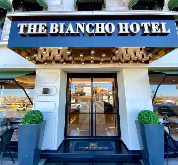 The Biancho Hotel – Pera