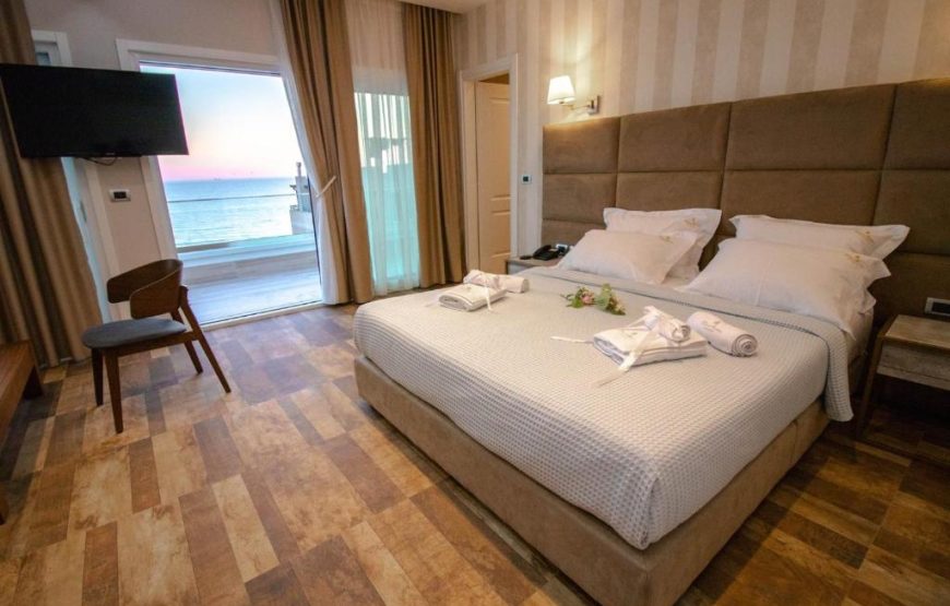 BLUE MARINE HOTEL DURRES