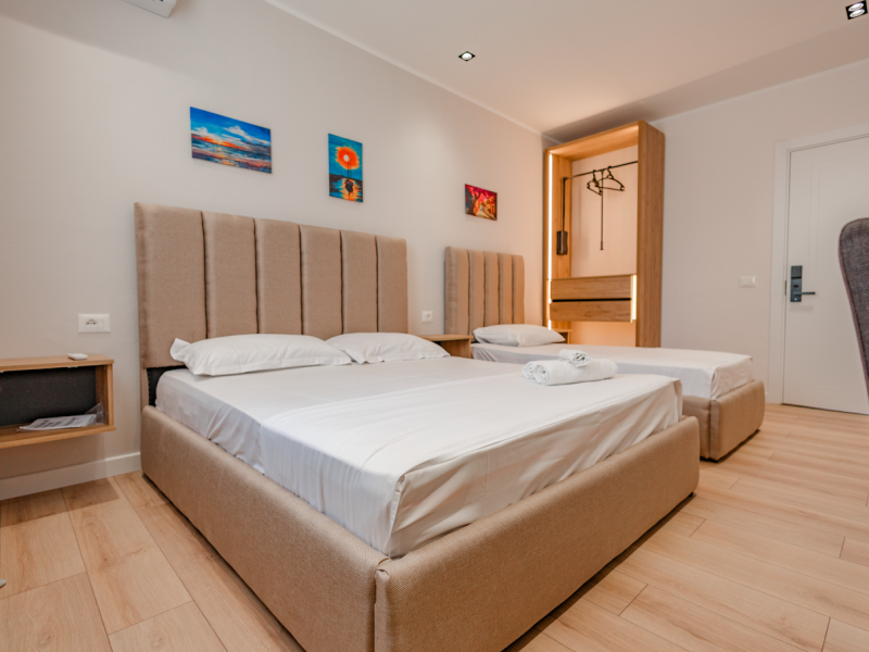 Dhome katershe (Half Board)