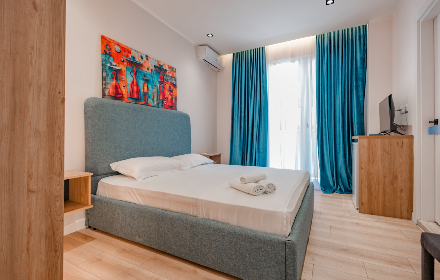 QUEEN RESIDENCE HOTEL- SHËNGJIN